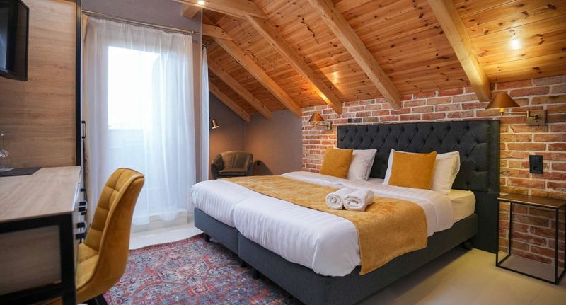 Standard Pokoj s manželskou postelí na poschodí - ChaChaCha House Egerszalók, foto 1