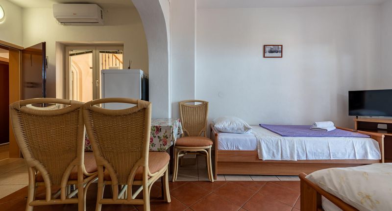 Apartman (jako celek) pro 4 os. - Apartman Mandre - CKD053, foto 1