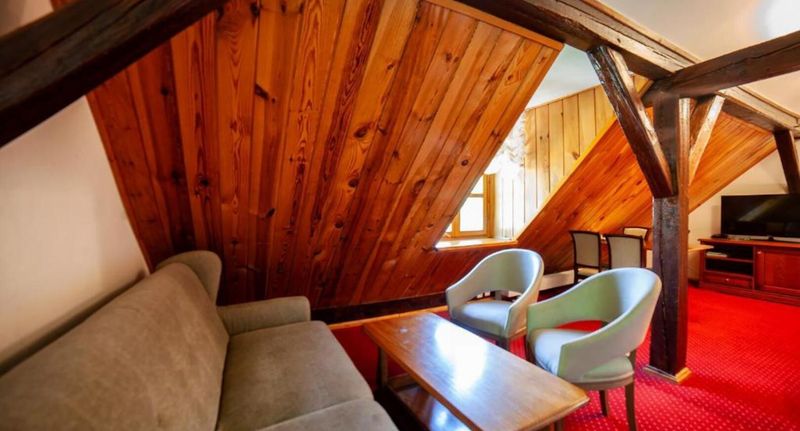 Studio Apartman pro 4 os. se 2 ložnicemi - Hotel Dworek Wapionka Górzno, foto 1