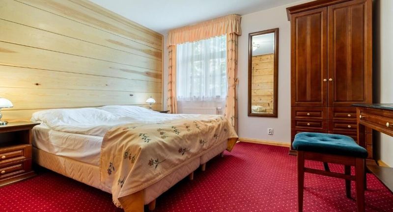 Studio Apartman pro 4 os. se 2 ložnicemi s výhledem do dvora - Hotel Dworek Wapionka Górzno, foto 14