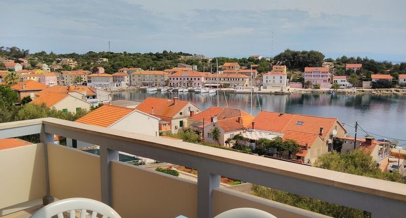 Apartman pro 4 os. se 2 ložnicemi - Apartment Davor Sali, foto 1