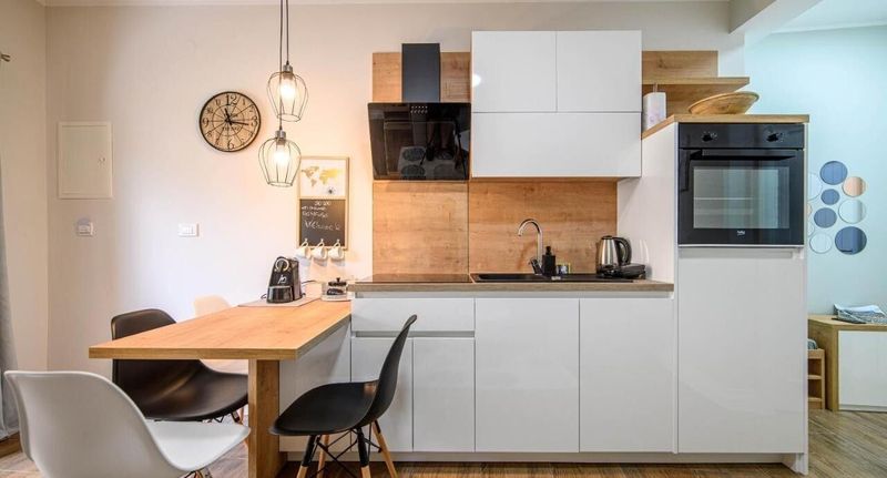 Apartman s klimatizací s terasou s manželskou postelí s 1 ložnicí A-23756-b - Apartments With Parking Space Šibenik - 23756, foto 1