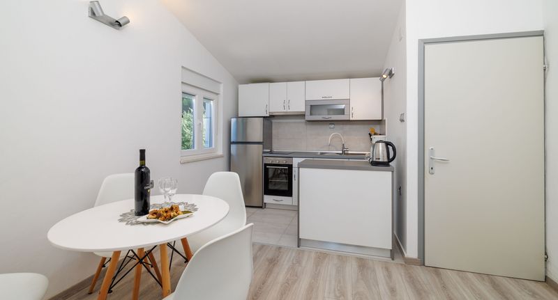 Apartman pro 2 os. s 1 ložnicí - Apartments Biserka Banjol, foto 22