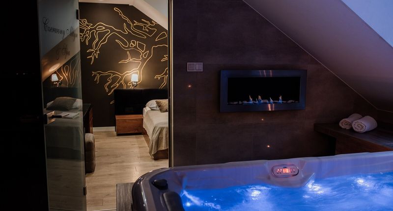 Exclusive Apartman s manželskou postelí s 1 ložnicí s výhledem na hory (s možností přistýlky) - Ranczo Czerwony Młyn Ogrodzieniec, foto 1