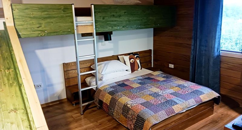 Art Roubenka (jako celek) pro 4 os. s výhledem do zahrady - Casa de vacanță La Livadă Valea Danului, foto 1