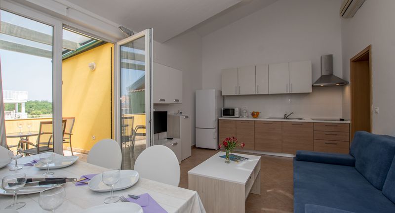 Apartman pro 6 os. se 3 ložnicemi - Apartments Faro Savudrija, foto 1