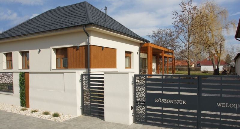 Apartman pro 5 os. se 2 ložnicemi - Solaris Platan House Cserkeszőlő, foto 1