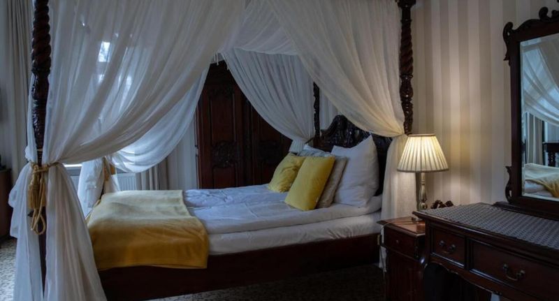 Palace Apartman s manželskou postelí s 1 ložnicí - Hotel Dębowy Biowellness & SPA Góry Sowie Bielawa, foto 1