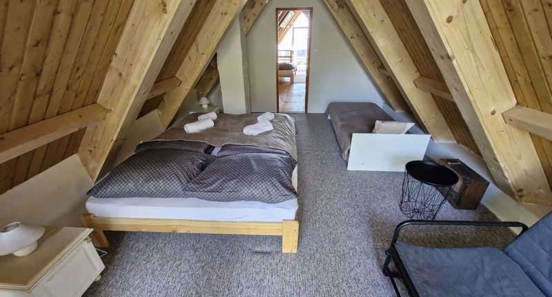 Apartman pro 7 os. se 4 ložnicemi - Rizling Apartman Balatonendréd, foto 1