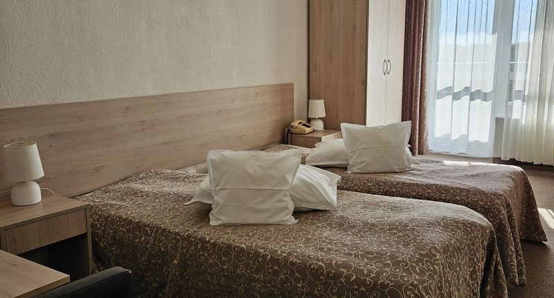 Pokoj s manželskou postelí - Hotel Mureș Băile Felix, foto 1