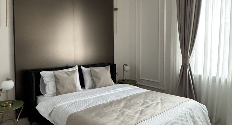 King Pokoj s manželskou postelí na poschodí - House4You - Praporgescu Bucuresti, foto 1