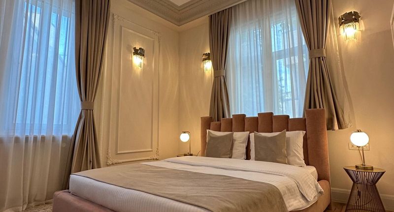 King Pokoj s manželskou postelí na poschodí - House4You - Praporgescu Bucuresti, foto 7