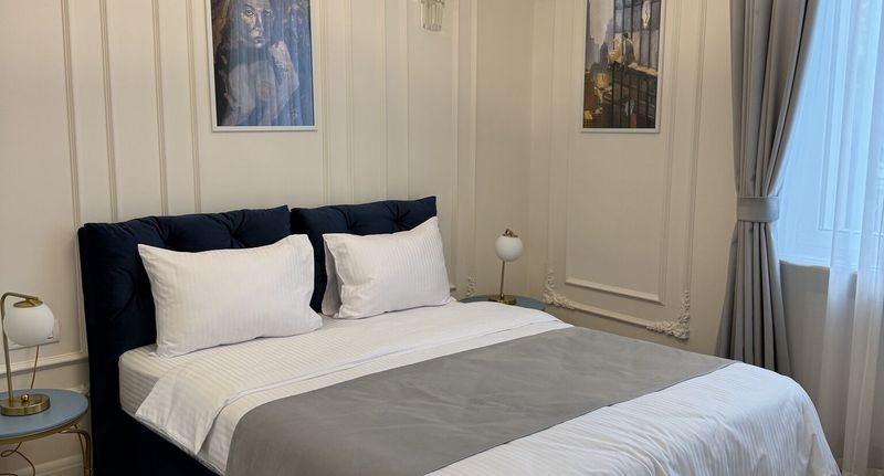 King Pokoj s manželskou postelí na přízemí - House4You - Praporgescu Bucuresti, foto 1