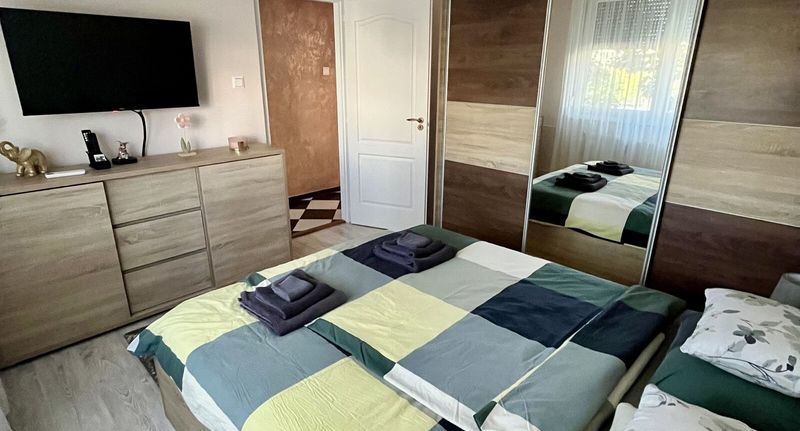 Superior Rodinný Apartman (jako celek) pro 4 os. (s možností přistýlky) - Maros Apartman Makó, foto 1