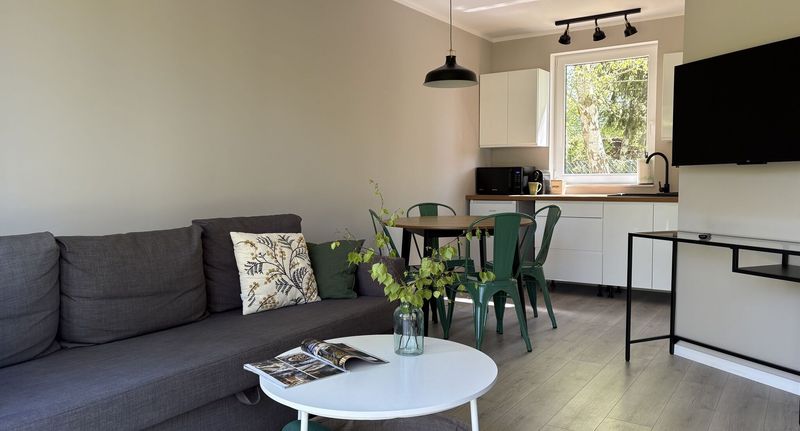 Komfort Apartman pro 6 os. se 3 ložnicemi s výhledem na les - Dzika Brzoza Apartamenty Dwupoziomowe Rusinowo, foto 7