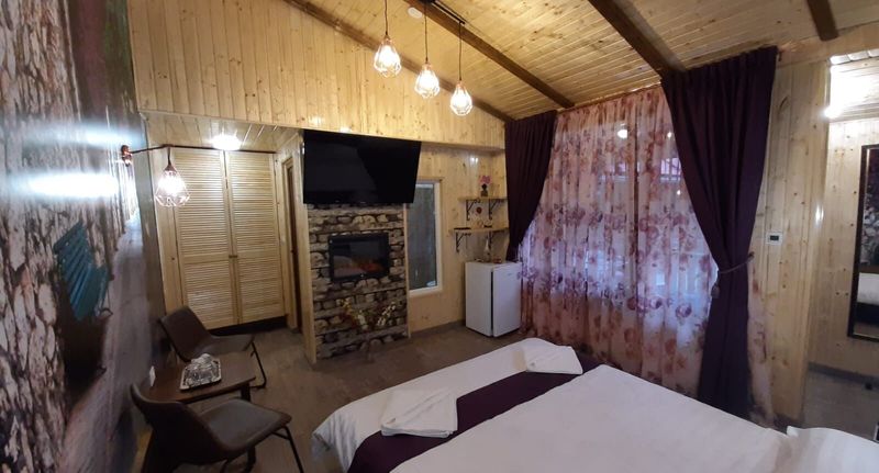 Romantik Pokoj s manželskou postelí s panoramou - La Cristina Sinaia, foto 1