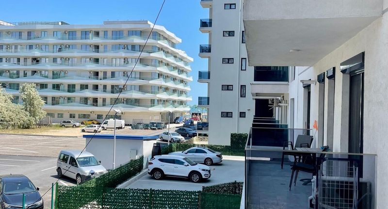 Apartman pro 4 os. se 2 ložnicemi s částečným výhledem na moře na poschodí - Seaside Apartments Mamaia, foto 1