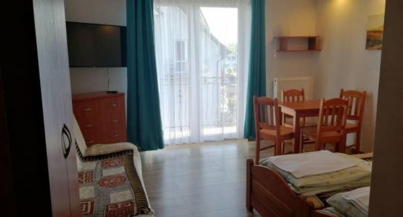 Pokoj s balkónem s koupelnou pro 3 os. - Willa Nadmorska Karwia, foto 1