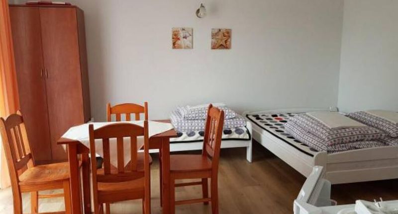 Pokoj s balkónem s koupelnou pro 3 os. - Willa Nadmorska Karwia, foto 4