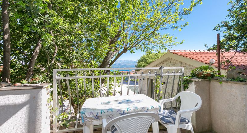 Apartman s klimatizací s terasou s manželskou postelí s 1 ložnicí AS-22123-a - Apartments With Parking Space Supetar, Brač - 22123 Supetar, foto 1