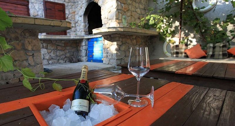 Apartman s klimatizací s terasou pro 4 os. s 1 ložnicí AS-24318-b - Apartments By The Sea Zablaće, Šibenik - 24318 Zablaće, foto 1