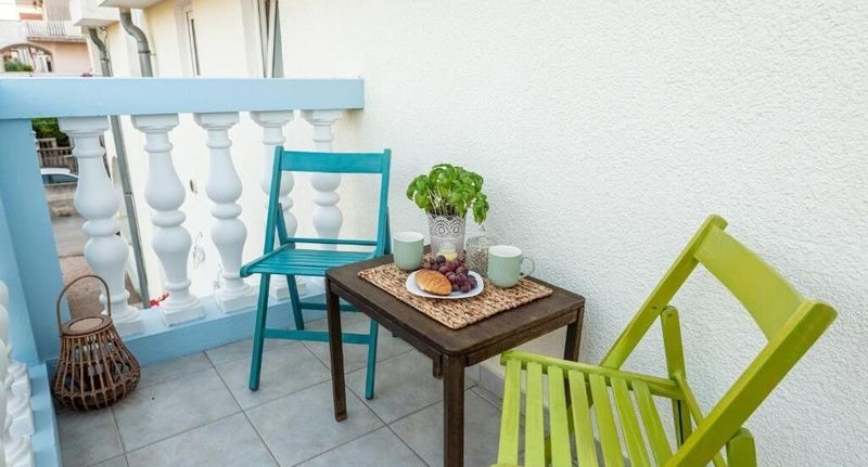 Apartman s klimatizací s balkónem pro 4 os. se 2 ložnicemi A-24553-b - Apartments With Parking Space Vodice - 24553, foto 1