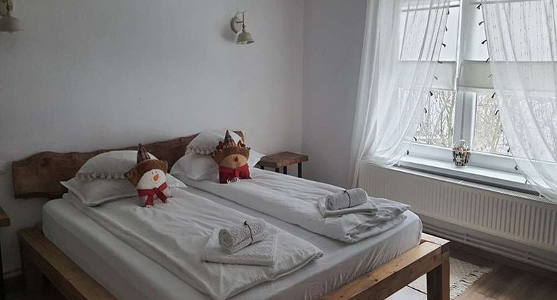 Rekreační dům (jako celek) pro 6 os. - Casa de oaspeți Roua Land Vulcan, foto 1