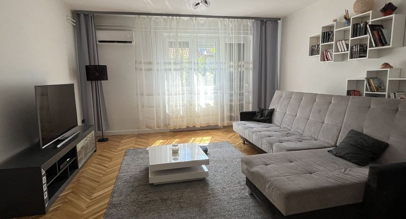 Rodinný Apartman (jako celek) pro 6 os. na poschodí - Gremi Apartman 2 Szeged, foto 1