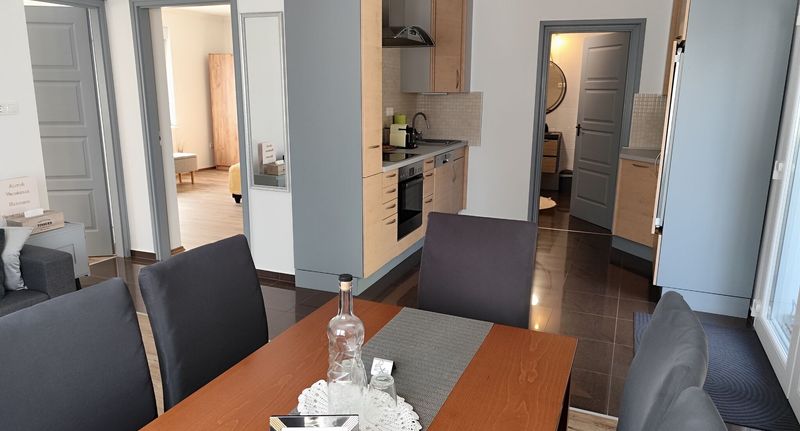 Deluxe Privilege House (jako celek) pro 6 os. - AlittA Vendégház Kaposvár, foto 1