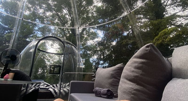 Pokoj pro 3 os. s výhledem na les s výhledem do zahrady - Skyhomes Bubble Hotel, foto 1