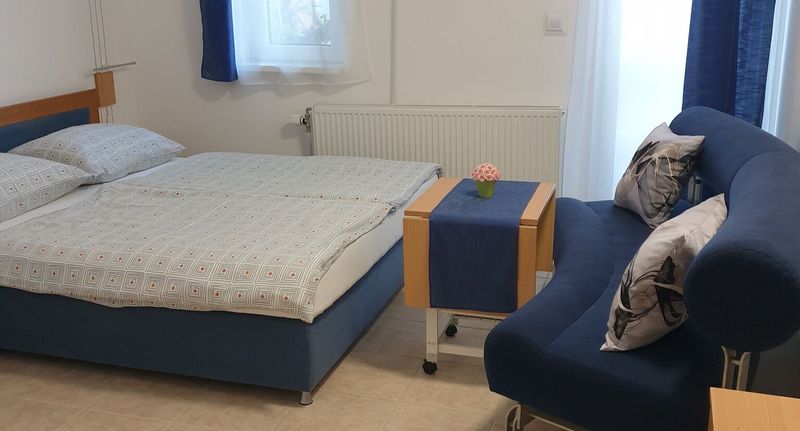 Romantik Apartman s manželskou postelí s 1 ložnicí přízemní - Amazonas Apartmanház Magyarhertelend, foto 1