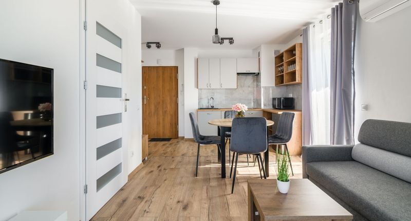 Apartman s balkónem s koupelnou pro 4 os. se 2 ložnicemi - Apartamenty Piamola BURSZTYNOVA Kąty Rybackie, foto 1
