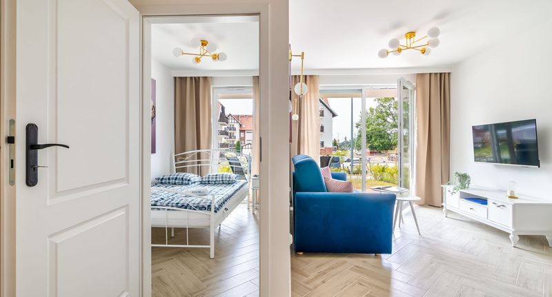 Apartman s koupelnou s terasou pro 4 os. se 2 ložnicemi - Apartamenty Piamola - Baltic Garden Sztutowo, foto 1