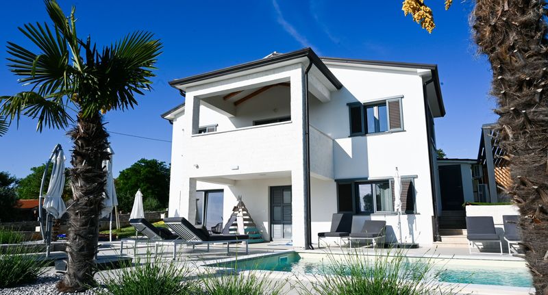 Apartman s klimatizací s terasou pro 8 os. se 4 ložnicemi K-24867 - Holiday House With A Swimming Pool Kaštelir, Central Istria - Središnja Istra - 24867 Kaštelir, foto 1