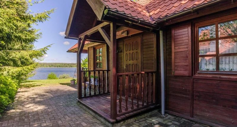 Roubenka (jako celek) pro 6 os. - Domki nad Jeziorem z własną linią brzegową Rybical 1 Ryn, foto 1