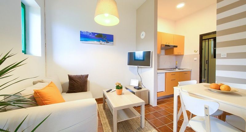 Classic Apartman pro 4 os. se 2 ložnicemi na přízemí - Apartmani Nana Baska, foto 1