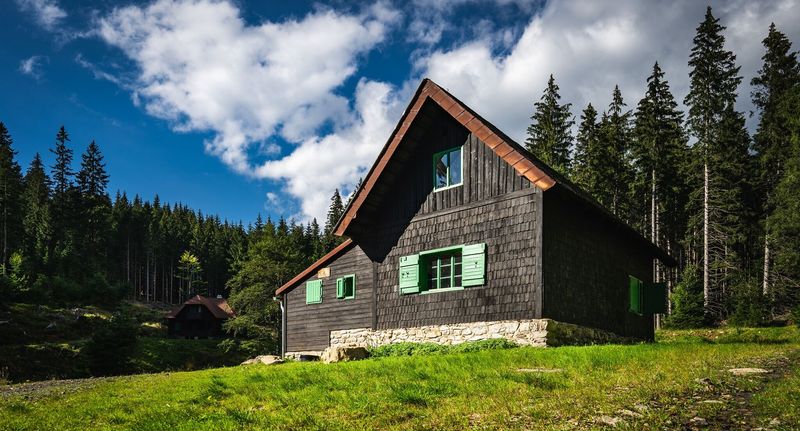 Turistický Chata (jako celek) pro 12 os. s výhledem na les - Chata Poustevna, foto 1