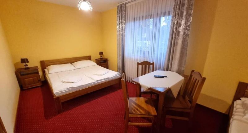 Pokoj s balkónem pro 3 os. - Willa pod Smrekiem Białka Tatrzańska, foto 16