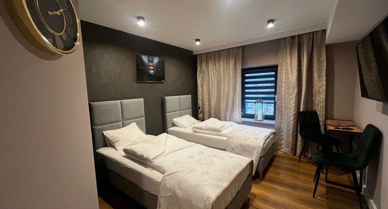 Classic Pokoj pro 2 os. na poschodí - Dolina Ciszy Apartamenty Osiek Lużycki, foto 1