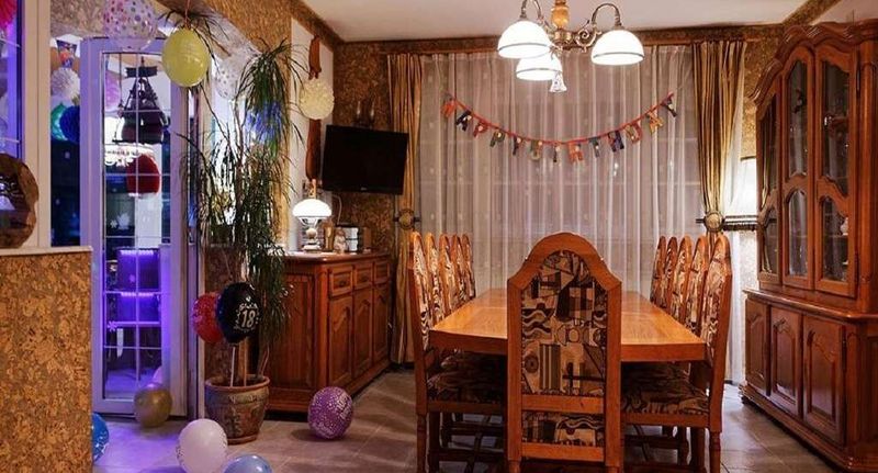 Vila (jako celek) s manželskou postelí s výhledem na les celý Dům - FOREST RETREAT Luxury Villas Buşteni, foto 1