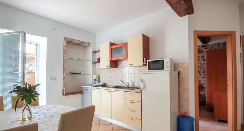 Apartman (jako celek) s manželskou postelí - Apartman Bol - CSD080, foto 1