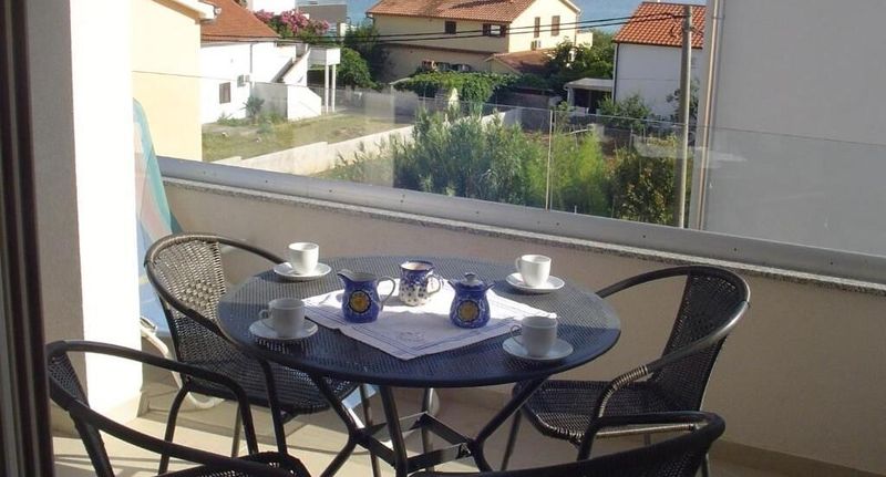 Apartman s klimatizací s balkónem pro 4 os. se 2 ložnicemi A-24791-b - Apartments By The Sea Turanj, Biograd - 24791 Turanj, foto 1