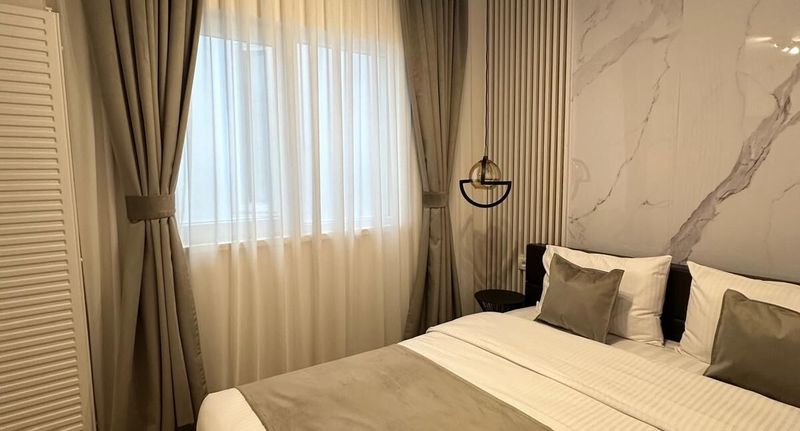 Queen Pokoj s manželskou postelí na přízemí - House4You - Praporgescu Bucuresti, foto 1