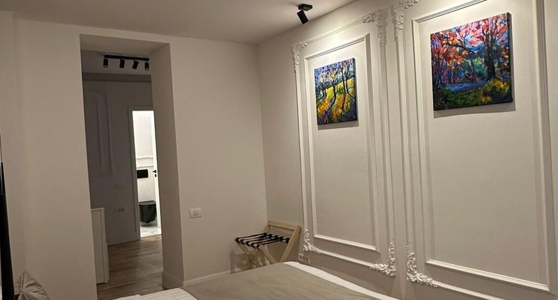 Deluxe Pokoj s balkónem pro 3 os. - House4You - Praporgescu Bucuresti, foto 1