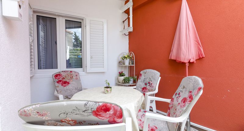 Apartman pro 4 os. se 2 ložnicemi - Apartments Dasa Primosten, foto 1