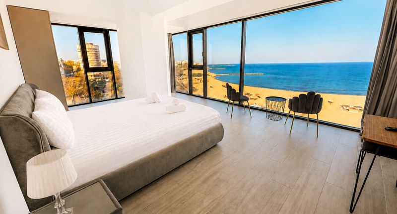 Deluxe Apartman pro 5 os. se 3 ložnicemi s výhledem na moře - Maritimo ApartHotel Constanța, foto 52