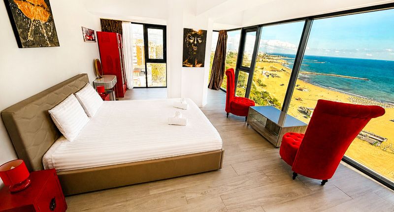 Deluxe Apartman pro 5 os. se 3 ložnicemi s výhledem na moře - Maritimo ApartHotel Constanța, foto 63