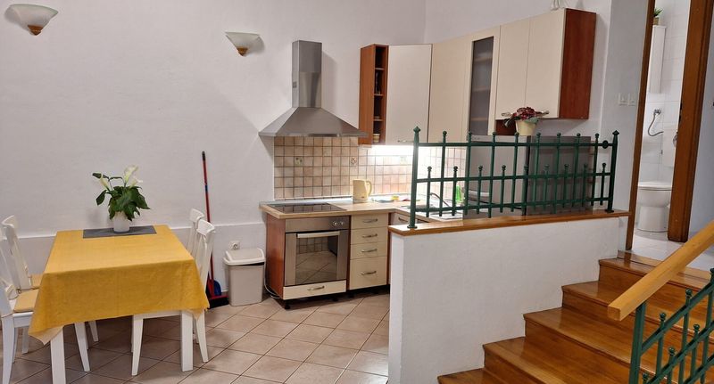 Apartman pro 4 os. se 2 ložnicemi - Apartments Ornela Slatine, foto 1