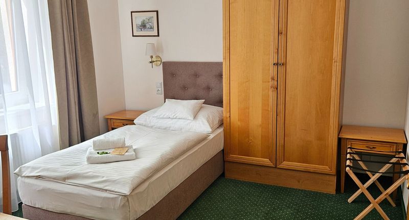 Superior Pokoj s koupelnou pro 1 os. - Hotel Claris Praha, foto 1