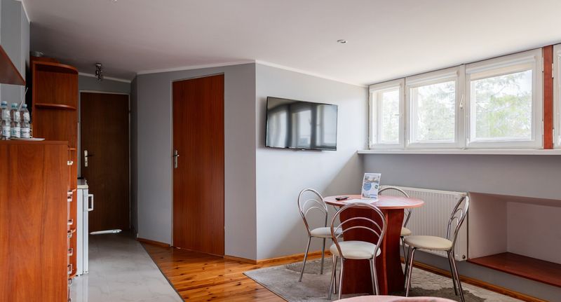 Apartman s koupelnou s vlastní kuchyňkou pro 4 os. se 2 ložnicemi - Pokoje Ostoja - Blisko Plaży - Możliwe Śniadania, foto 1